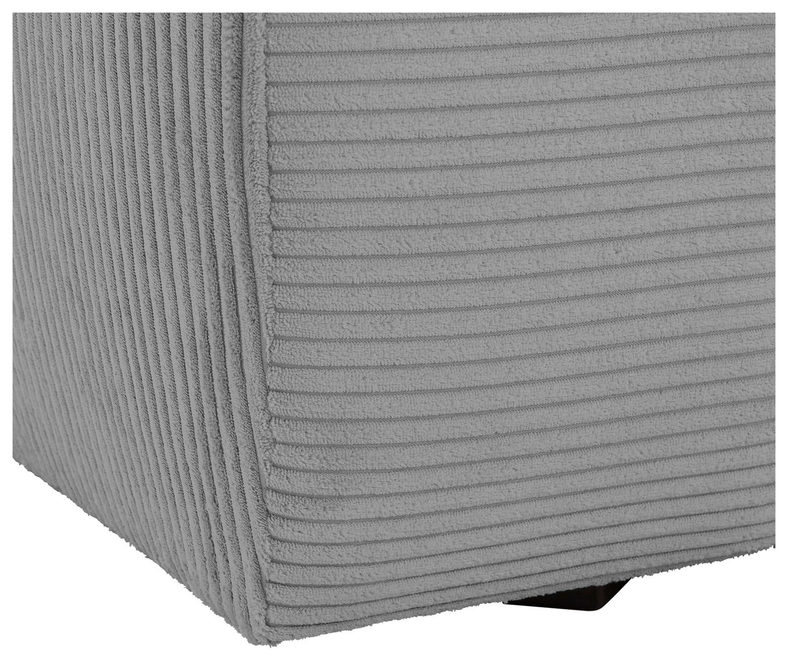 Z2 Big Sofa CASABLANCA Nahaufnahme einer Ecke eines Big-Sofas mit grauem, geripptem Stoffbezug.