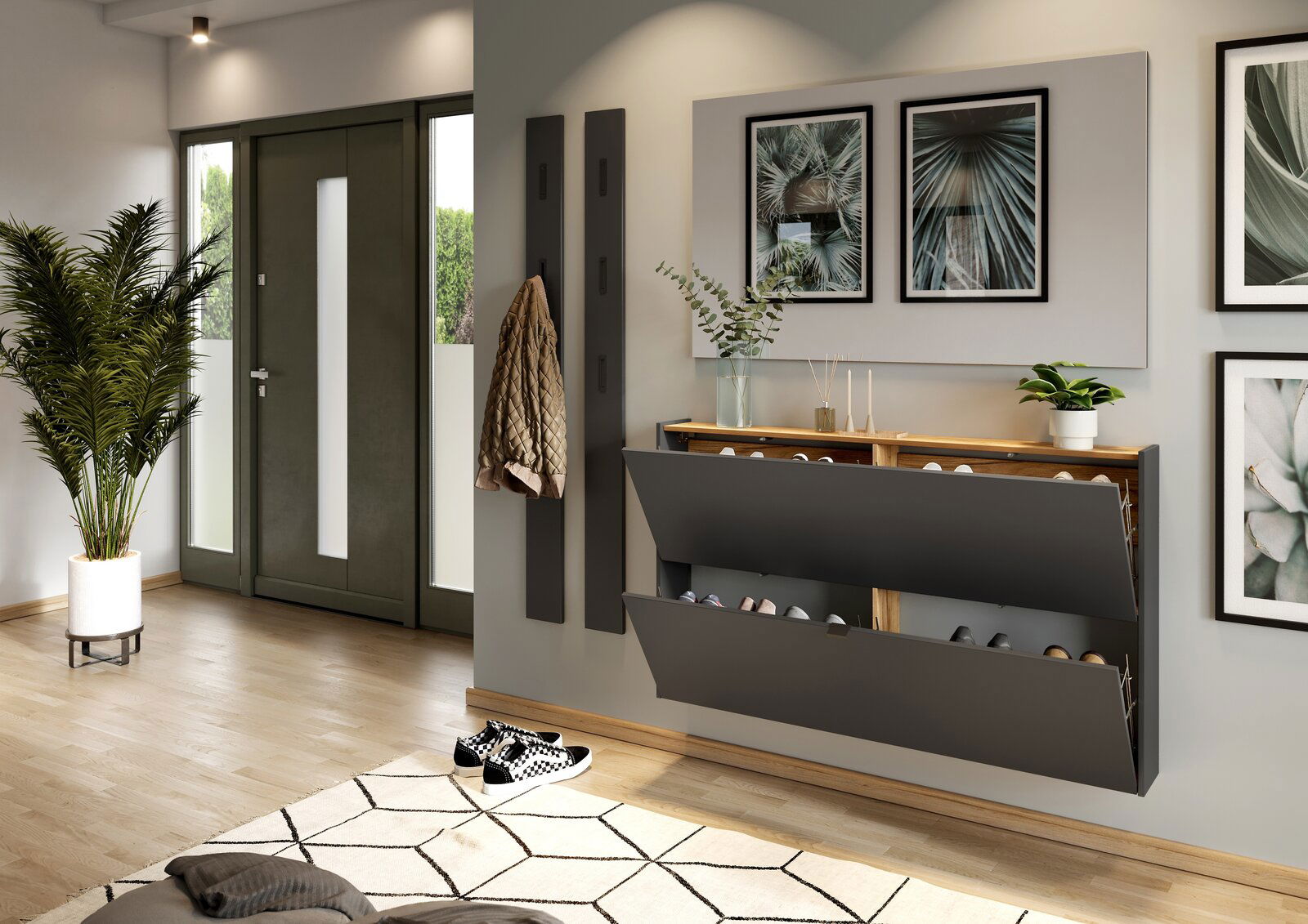 Moderner Schuhschrank in einem Flur, mit zwei offenen Klappen, die Schuhe zeigen. Perspektive von der Seite.