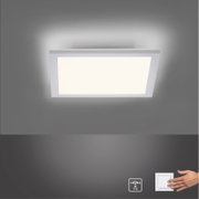 Rechteckige LED-Deckenleuchte in Weiß mit leuchtender Diffusorfläche, an der Decke montiert, Ansicht von unten (Untersicht)