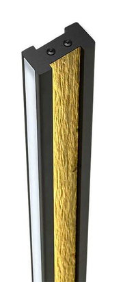 Detailansicht der LED-Stehleuchte HELOISE mit schwarzem Rahmen und goldener Textur, seitliche Perspektive