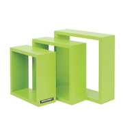 Drei limegrüne, rechteckige U-förmige Display- bzw. Beistelltisch-Elemente in unterschiedlichen Größen, schräg von vorne in leichter Seitenansicht fotografiert.