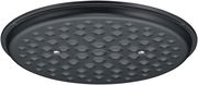 Unteransicht eines schwarzen WMF Flavour Bräters mit Noppenstruktur auf dem Deckel.