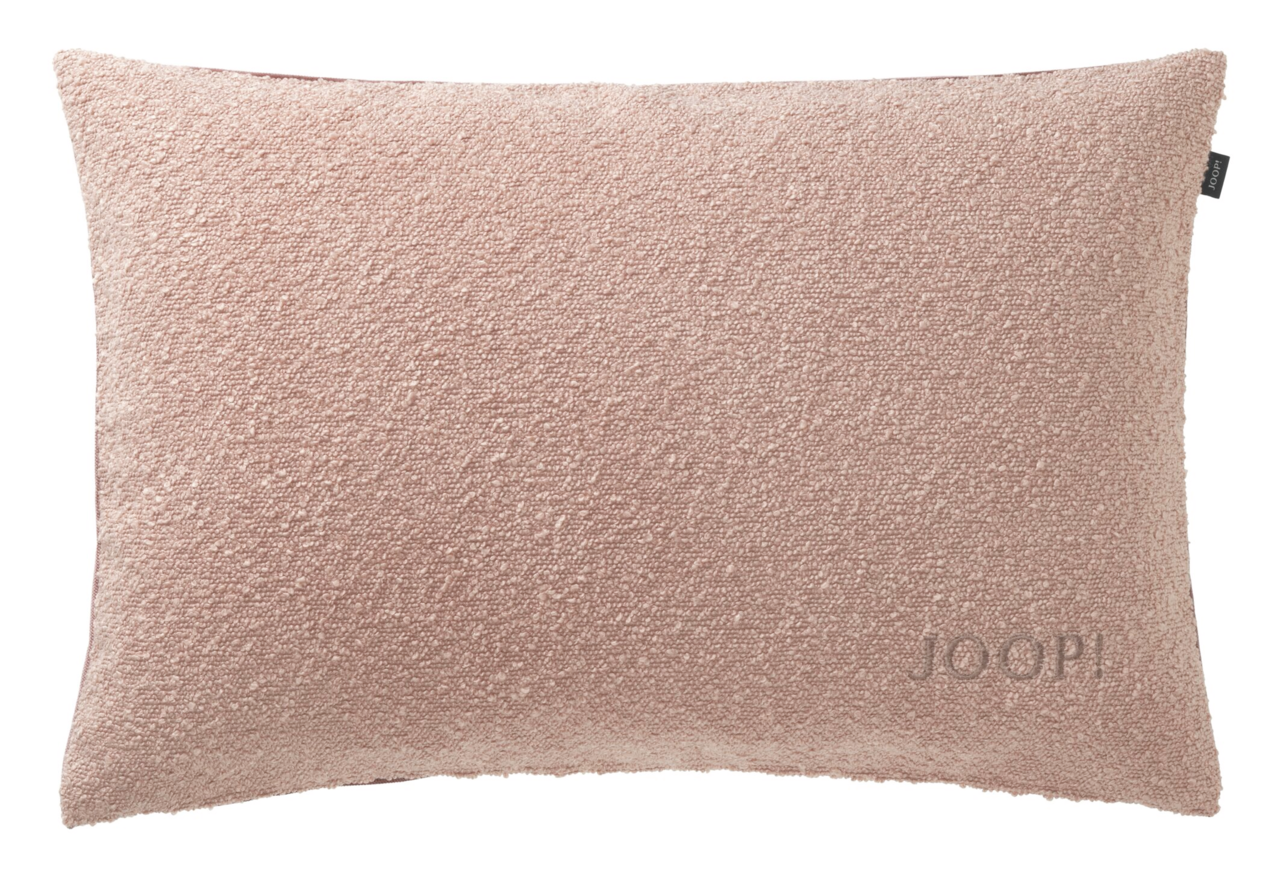 Beige Zierkissenhülle mit strukturierter Oberfläche und JOOP! Logo, Frontalansicht