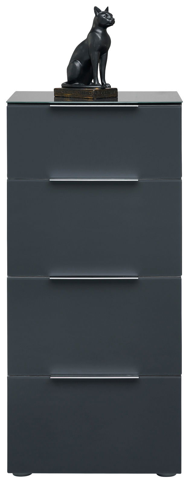Hochkommode in dunklem Grau mit vier Schubladen, darauf eine schwarze Katzenfigur. Frontalansicht.