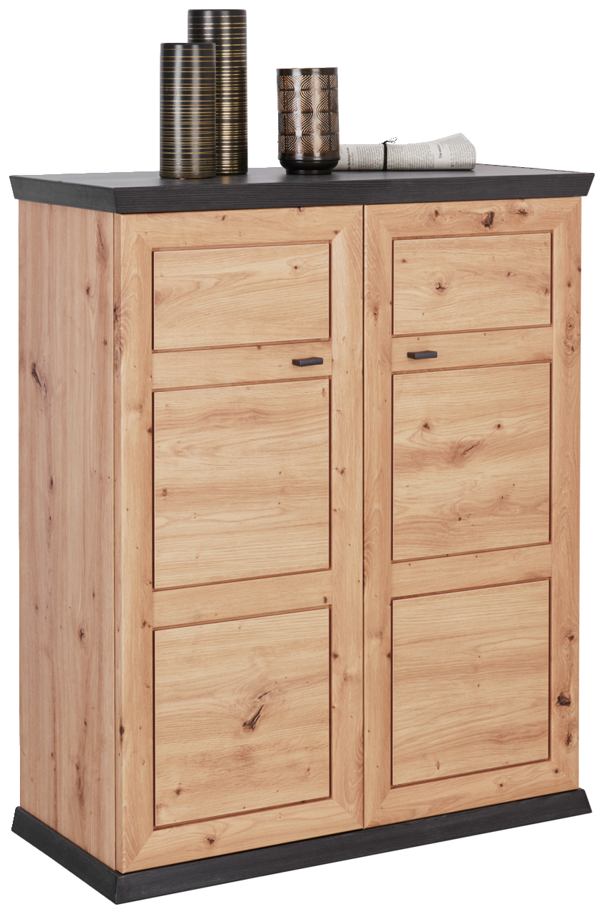 Schuhschrank aus Holz mit zwei Türen und einer Schublade, dekoriert mit Vasen und einer Zeitung, Frontalansicht