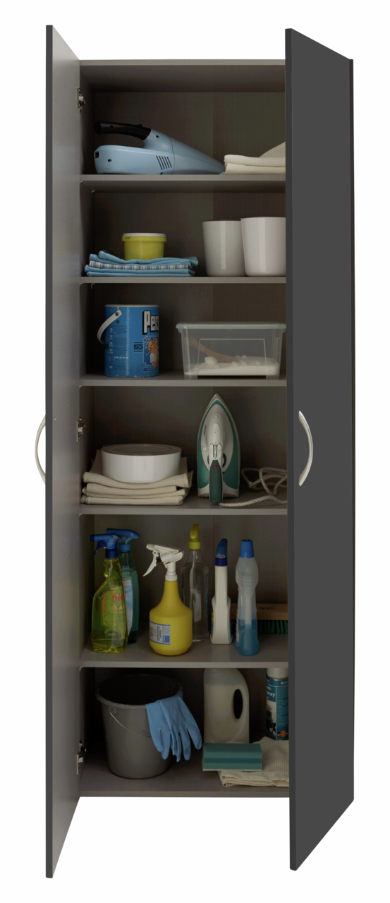 Geöffneter Mehrzweckschrank mit verschiedenen Haushaltsgegenständen, wie Reinigungsmittel, Bügeleisen und Eimer, aus der Frontalperspektive.