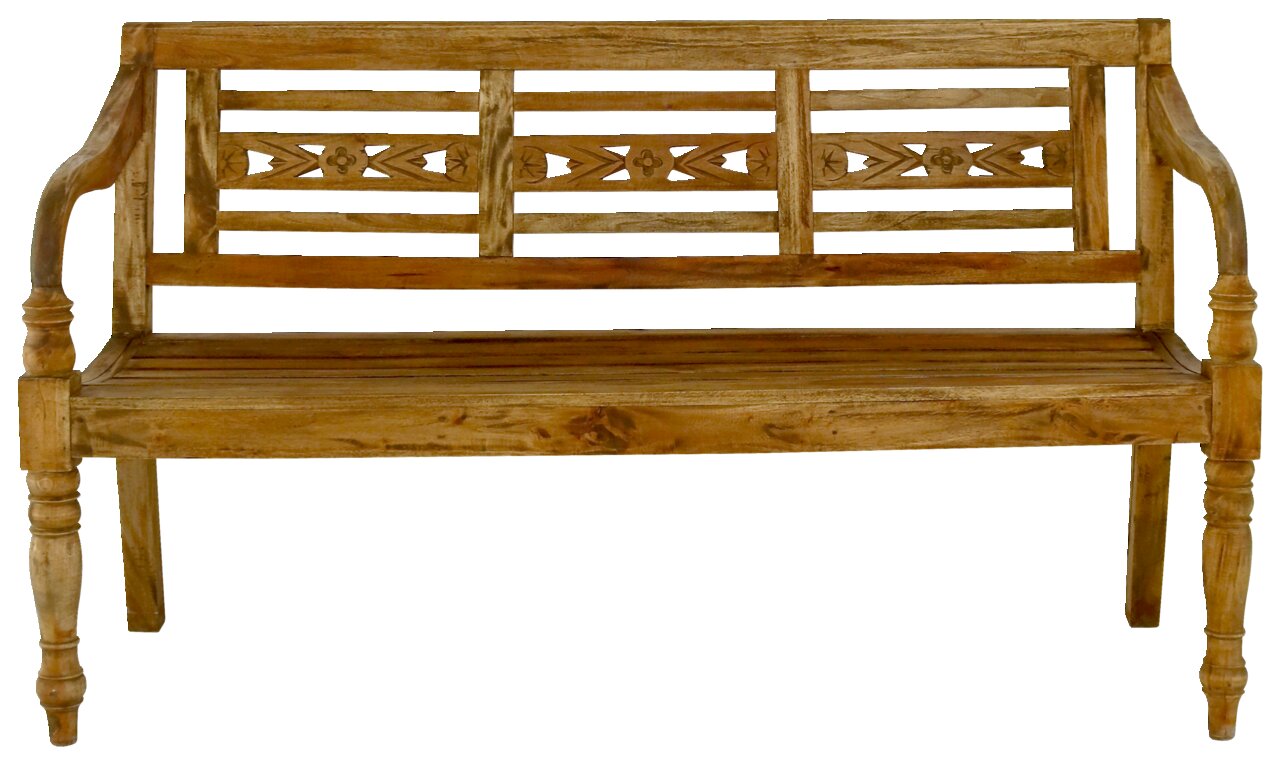 Holzgartenbank mit dekorativer Rückenlehne, Frontalansicht