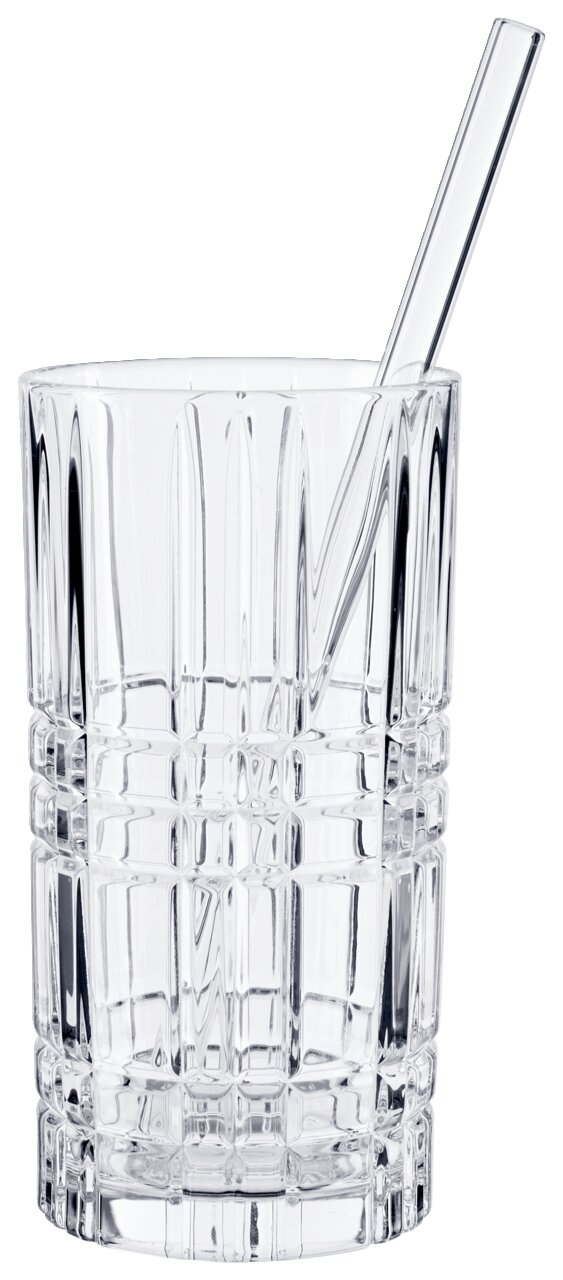 Klares Longdrinkglas mit Strohhalm, frontale Ansicht