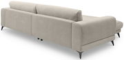 Rückansicht eines großen, beigen Ecksofas mit schwarzen Füßen, Perspektive von hinten links.
