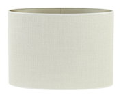 Ovaler, gerader Lampenschirm in cremefarbener Textiloptik, frontal fotografiert.