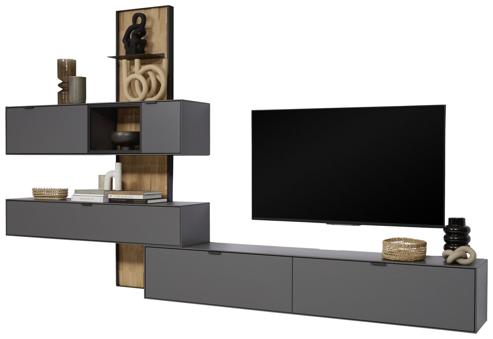 Moderne Wandkombination in dunklem Grau mit Holzakzenten, bestehend aus mehreren Schränken und Regalen, dekoriert mit Büchern und Vasen, seitliche Perspektive