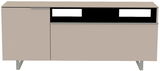 TV-Lowboard in beige mit zwei Türen und offenen Fächern, frontale Ansicht