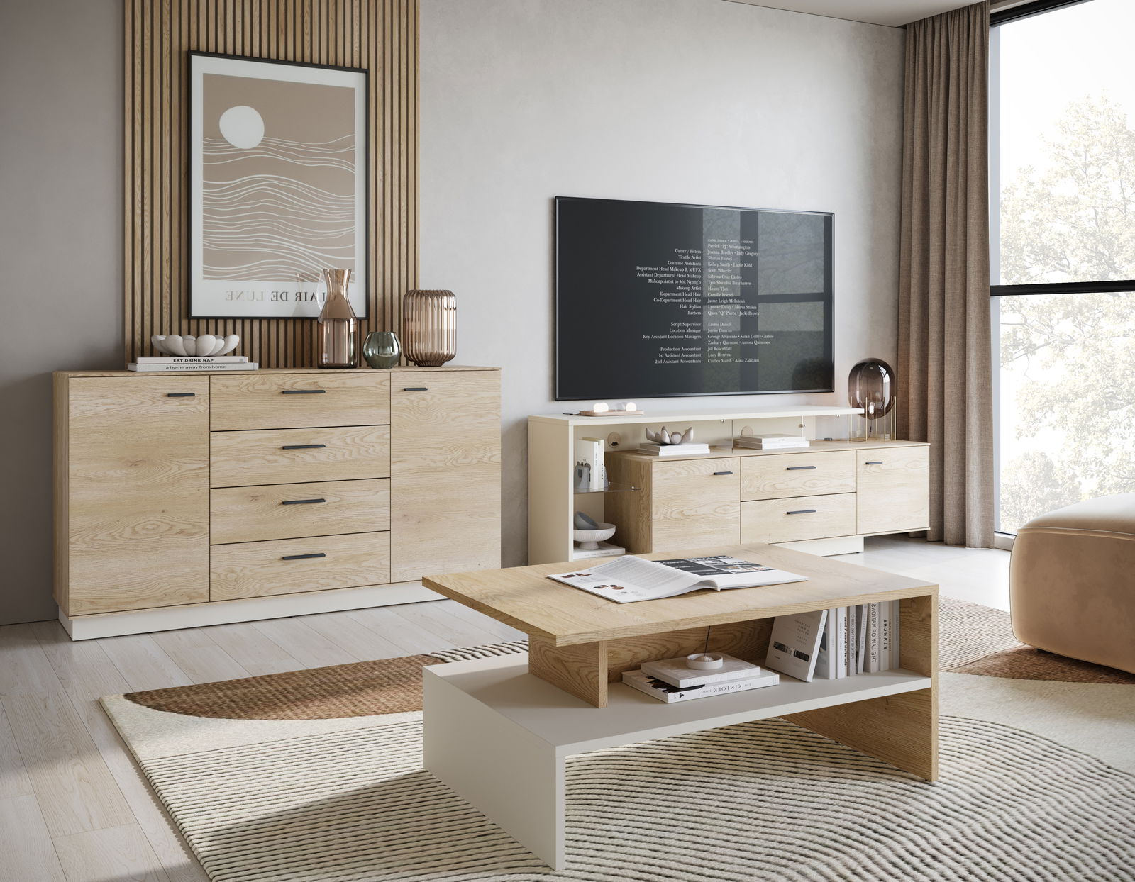Z2 Tv-kast LAGOON Modernes Wohnzimmer mit TV-Lowboard in Holzoptik, frontal betrachtet, neben einem großen Fenster mit Vorhängen.