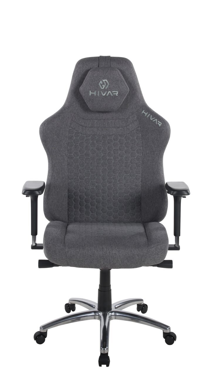 Grauer Gaming Stuhl mit ergonomischem Design, von vorne gesehen, mit verstellbaren Armlehnen und gepolsterter Rückenlehne.