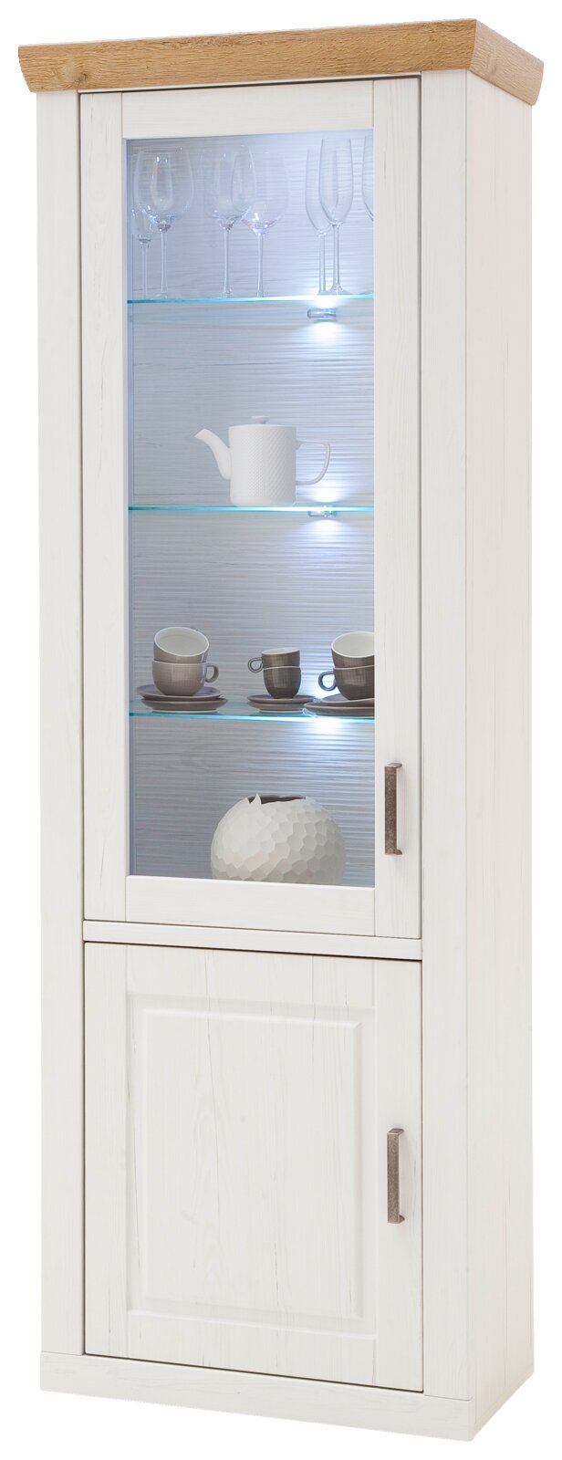 Hohe Vitrine in Weiß mit Holz-Deckplatte, Glastür oben und geschlossener Tür unten, innen mit Glasböden und LED-Beleuchtung; Produktansicht schräg von vorne rechts.