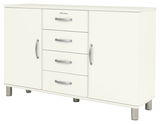 Weißes Sideboard mit vier Schubladen in der Mitte und zwei Türen an den Seiten, aus der Perspektive leicht von vorne betrachtet.