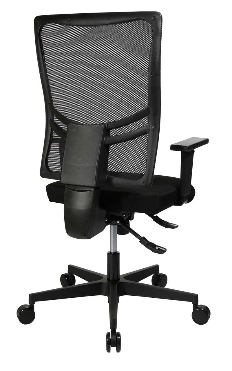 Achterkant van een ergonomische draaistoel met rugleuning van gaas en verstelbare armleuningen.