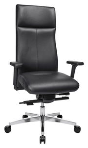 Schwarzer Chefsessel aus Leder mit verstellbaren Armlehnen und Chromfußkreuz, Frontalansicht