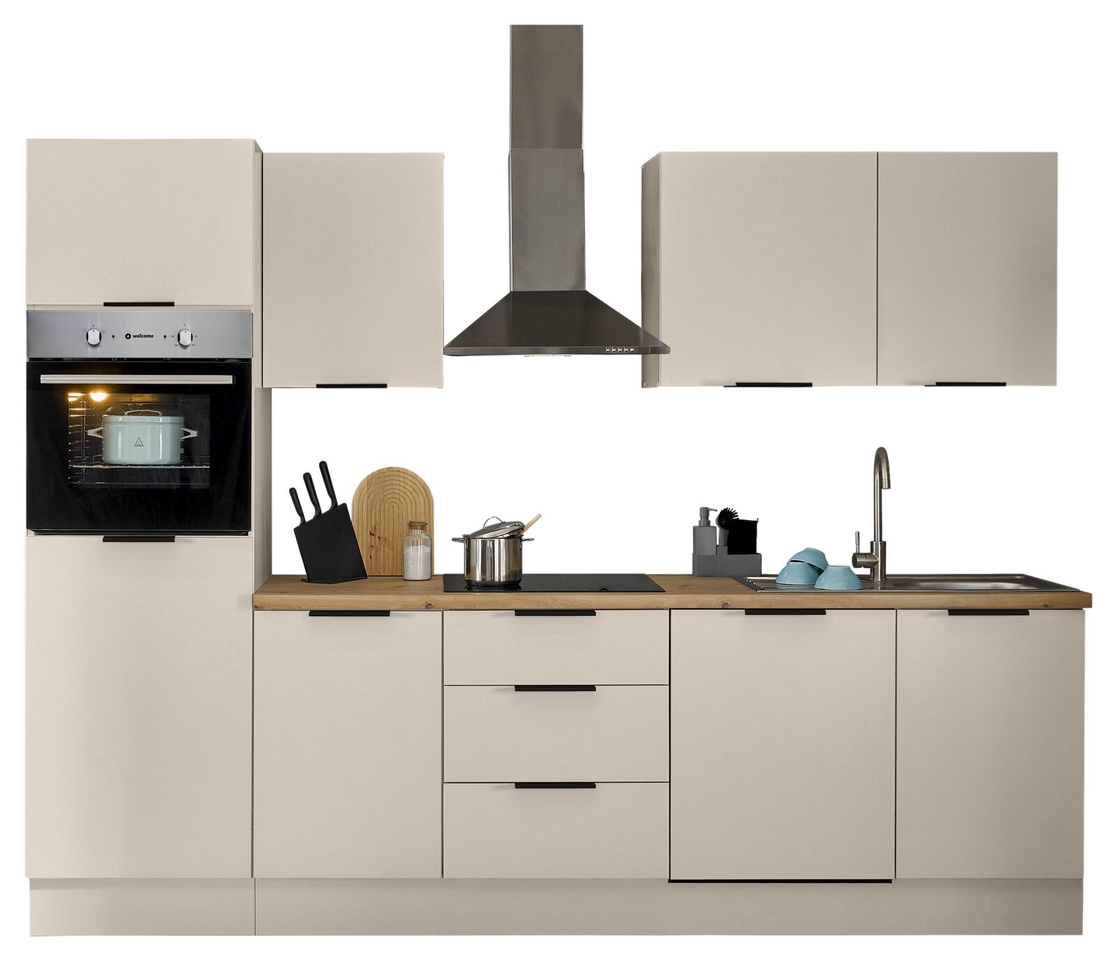 Moderne Küchenzeile in heller Farbe mit eingebautem Backofen, Dunstabzugshaube, Spüle und Arbeitsfläche, frontal betrachtet.