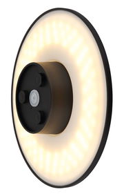 LED-Außenwandleuchte in seitlicher Perspektive mit leuchtendem Ring und schwarzem Mittelteil