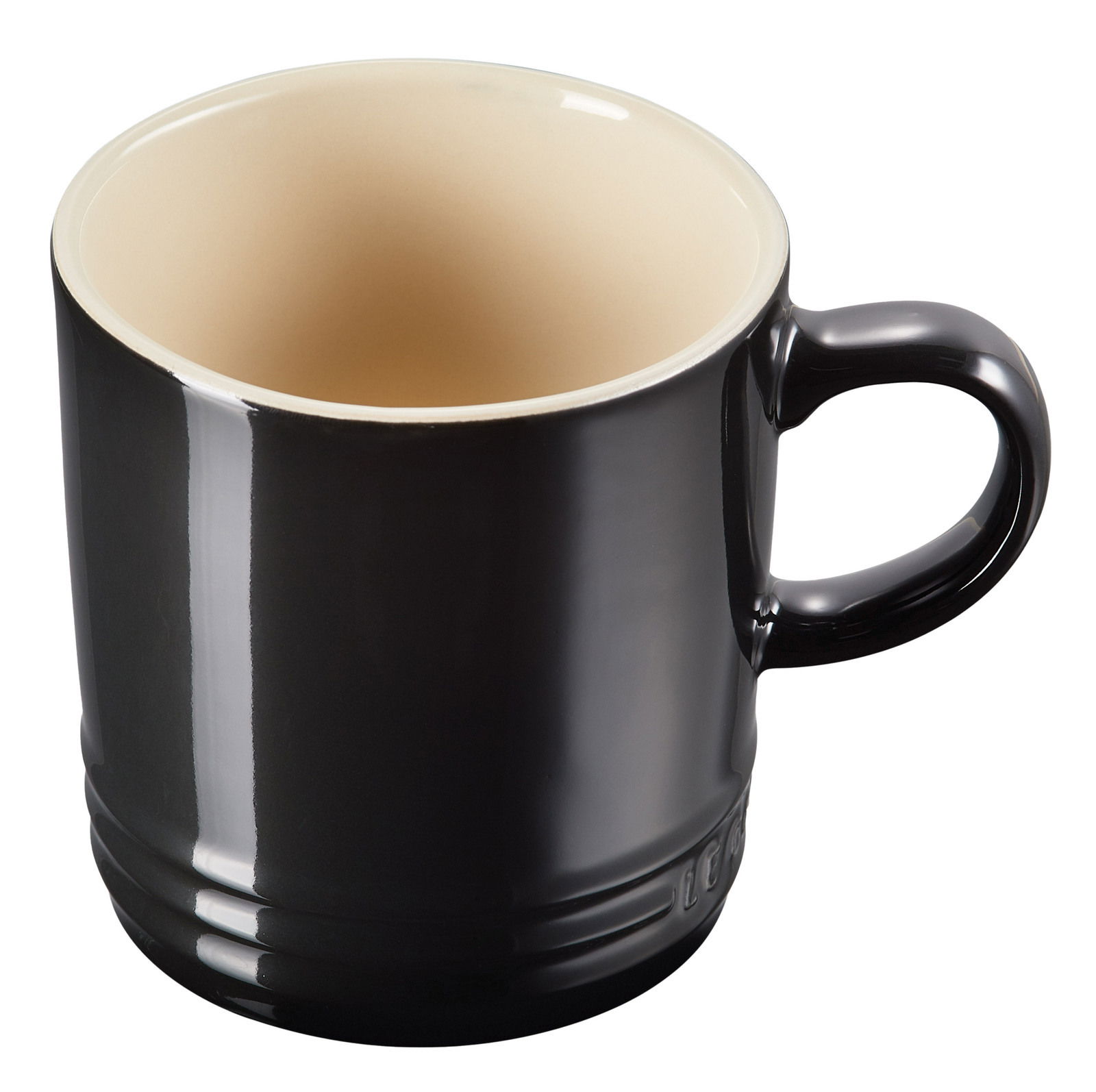 Schwarzer Becher mit cremefarbener Innenseite, seitliche Perspektive