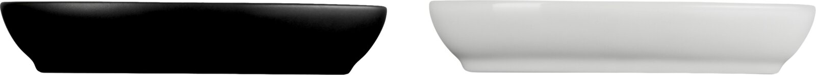 Zwei ovale, flache Servierschalen in Schwarz und Weiß mit elegant geschwungener Form, jeweils aus seitlicher Perspektive dargestellt