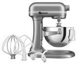 Silberne Küchenmaschine Heavy Duty 5,2L mit Rührschüssel und Zubehör, seitliche Perspektive