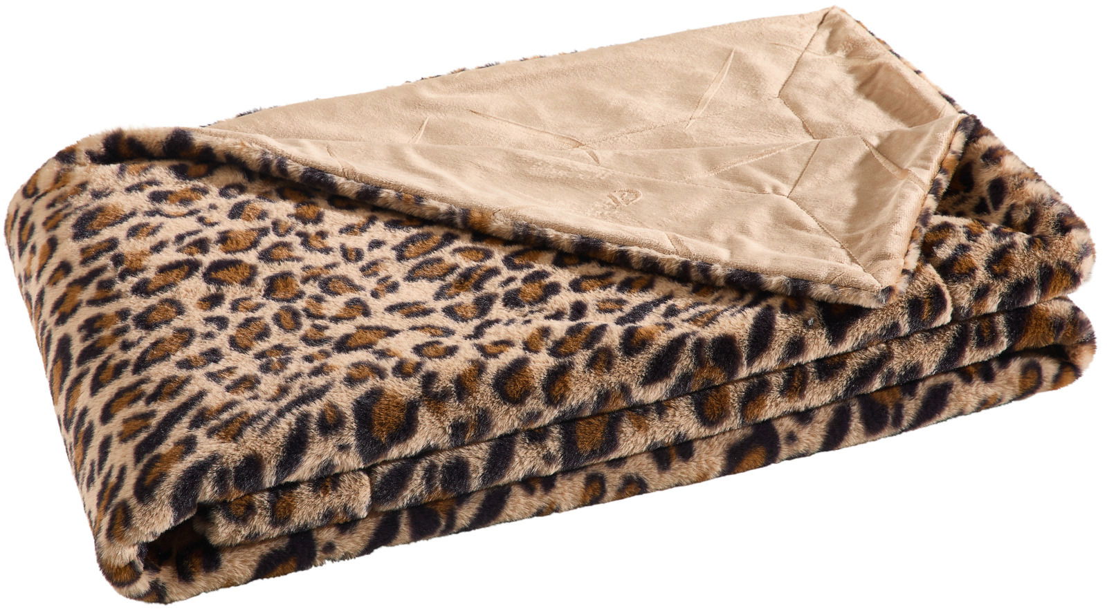Dieter Knoll Felldecke Gefaltete Felldecke mit Leopardenmuster, teilweise umgeschlagen, aus seitlicher Perspektive fotografiert.