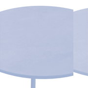 Runder Gartentisch mit dunkler Tischplatte, seitliche Perspektive