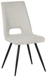 Moderner Stuhl mit hellgrauem Stoffbezug und schwarzen Metallbeinen, seitliche Perspektive