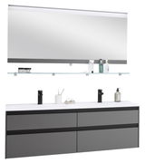 Moderne Badkombination mit großem Spiegel, Glasablage und grauem Doppelwaschtisch, Frontalansicht