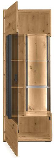 Hochwertiges Highboard aus Holz mit Glastür und Innenbeleuchtung, Perspektive von vorne links.
