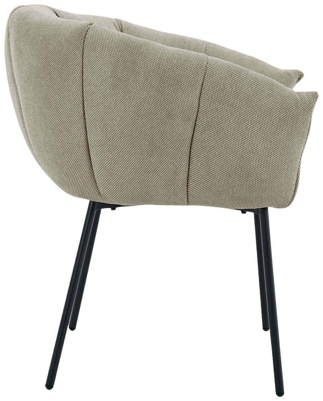 Seitenansicht eines modernen Armlehnstuhls mit beigem Stoffbezug und schwarzen Metallbeinen.