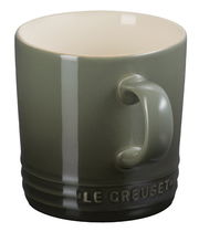 Grüner Becher 350 ml von Le Creuset, seitliche Perspektive