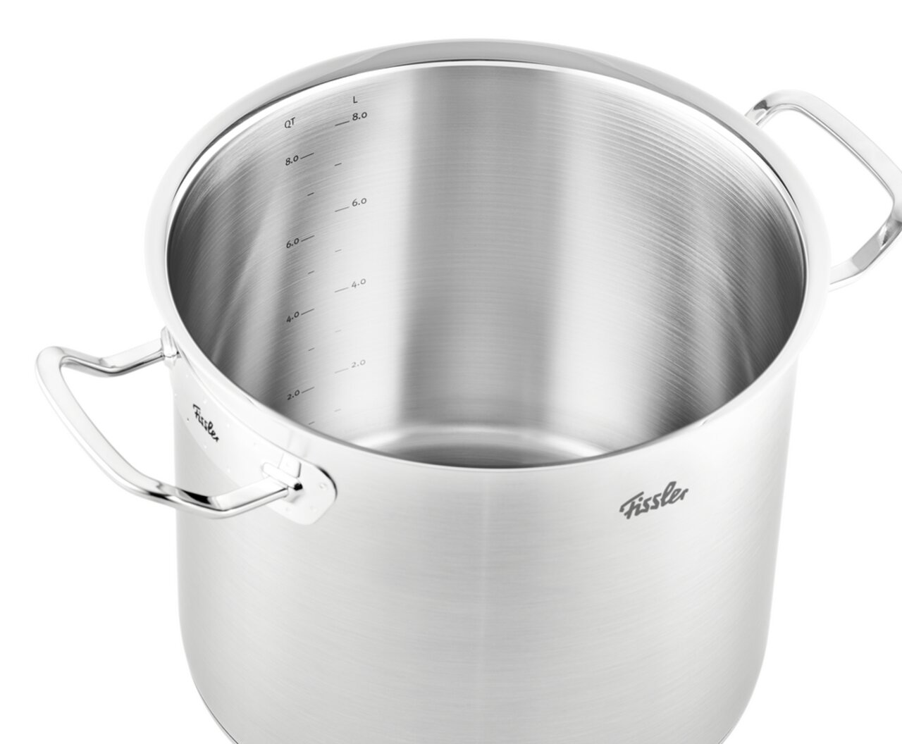 Hoher Kochtopf aus Metall, 24 cm, mit Messskala innen und seitlichen Griffen, Ansicht von oben