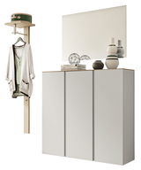 Garderobenset mit einem modernen, minimalistischen Design, bestehend aus einem hohen Schrank mit drei Türen, einem großen Spiegel und einer Wandgarderobe mit Haken und Ablage. Perspektive: Frontalansicht.