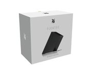 Schwarzer Messerblock von WMF in schräger Perspektive auf der Verpackung abgebildet.