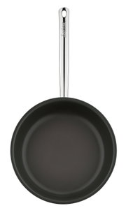 Zwarte koekenpan met roestvrijstalen handgreep met ophangoog en Spring-logo, productfoto in bovenaanzicht op witte achtergrond
