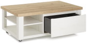 Moderner Couchtisch mit Holzoptik, weißen Regalfächern und einer offenen Schublade, seitliche Perspektive.