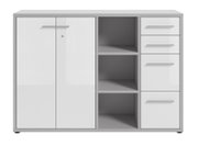 Moderner weißer Aktenschrank mit zwei Türen, offenen Regalfächern und drei Schubladen, Frontalansicht.
