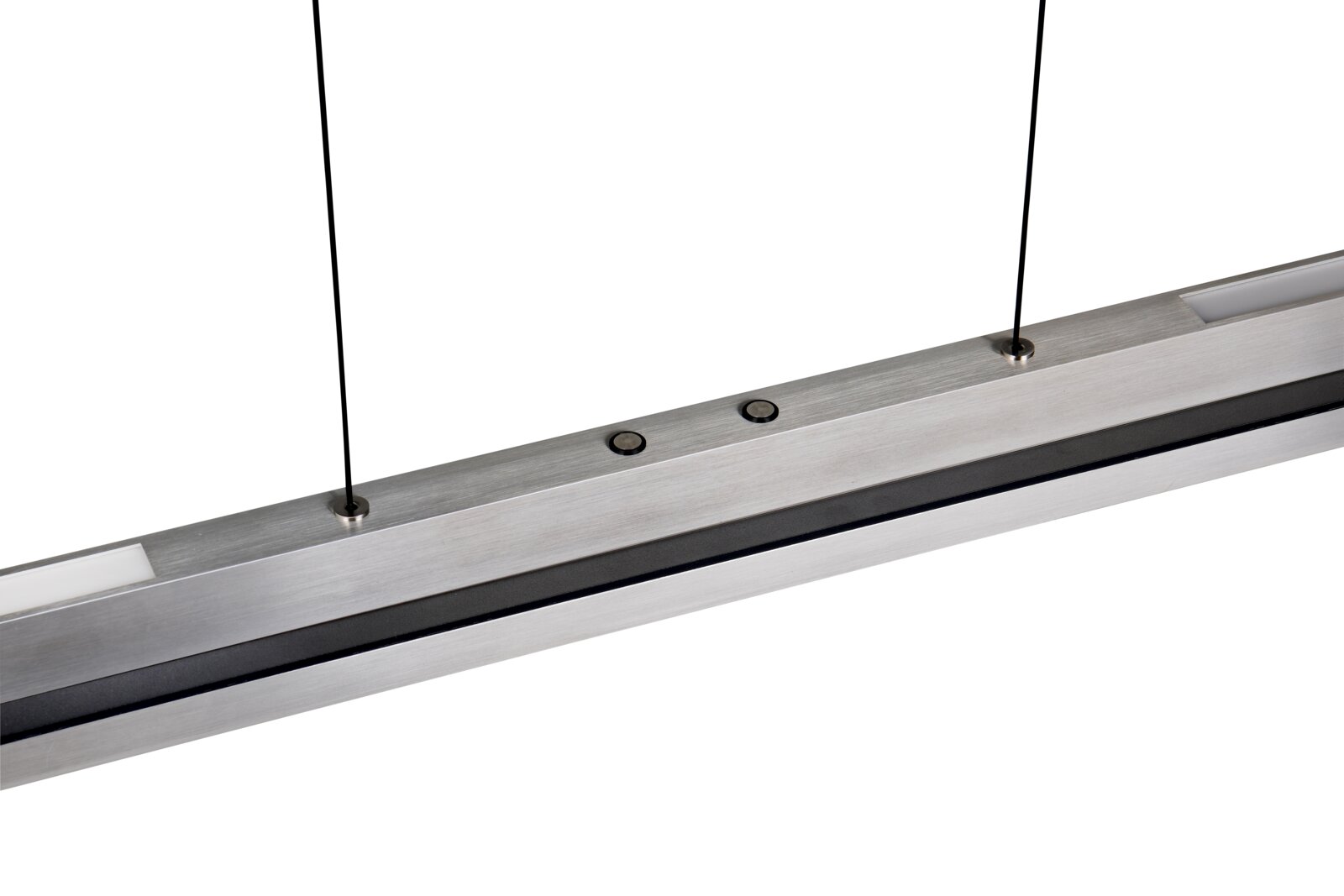 Moderne LED-Hängeleuchte aus Metall in Nahaufnahme, seitliche Perspektive