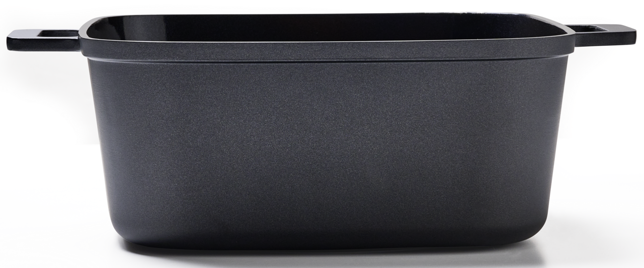 Quadratischer Alugussbräter 24cm, seitliche Perspektive