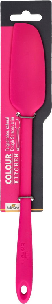 Schmaler, pinker Teigschaber von Birkmann, frontal abgebildet auf einer Verpackungskarte.