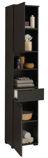 Schwarzer Hochschrank mit mehreren Fächern, teilweise geöffneten Türen und einer Schublade, gefüllt mit Handtüchern und Dekorationsartikeln, seitliche Perspektive.