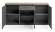 Frontansicht eines offenen Sideboards mit grauen Türen und Schublade, sowie einer Holzoberfläche.