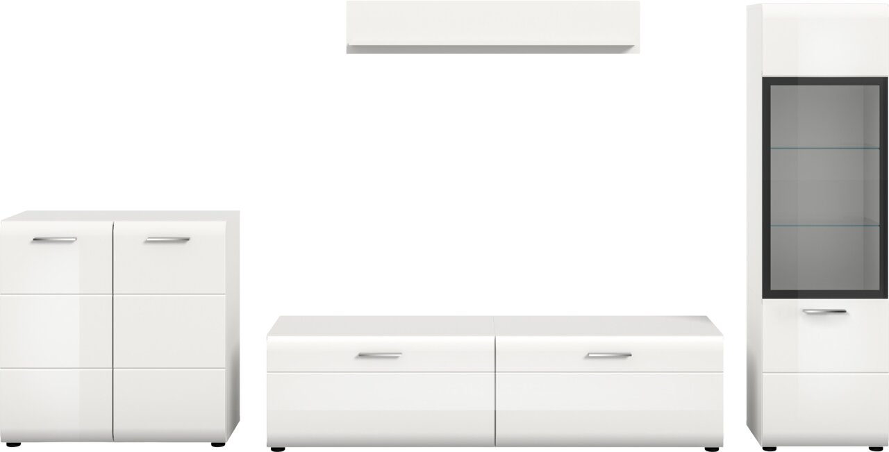 Weißes, modernes Wohnzimmermöbel-Set mit Lowboard, Hängeregal, Kommode und Vitrine mit Glastür und silbernen Griffen, frontal in leichter Schrägansicht freigestellt auf weißem Hintergrund