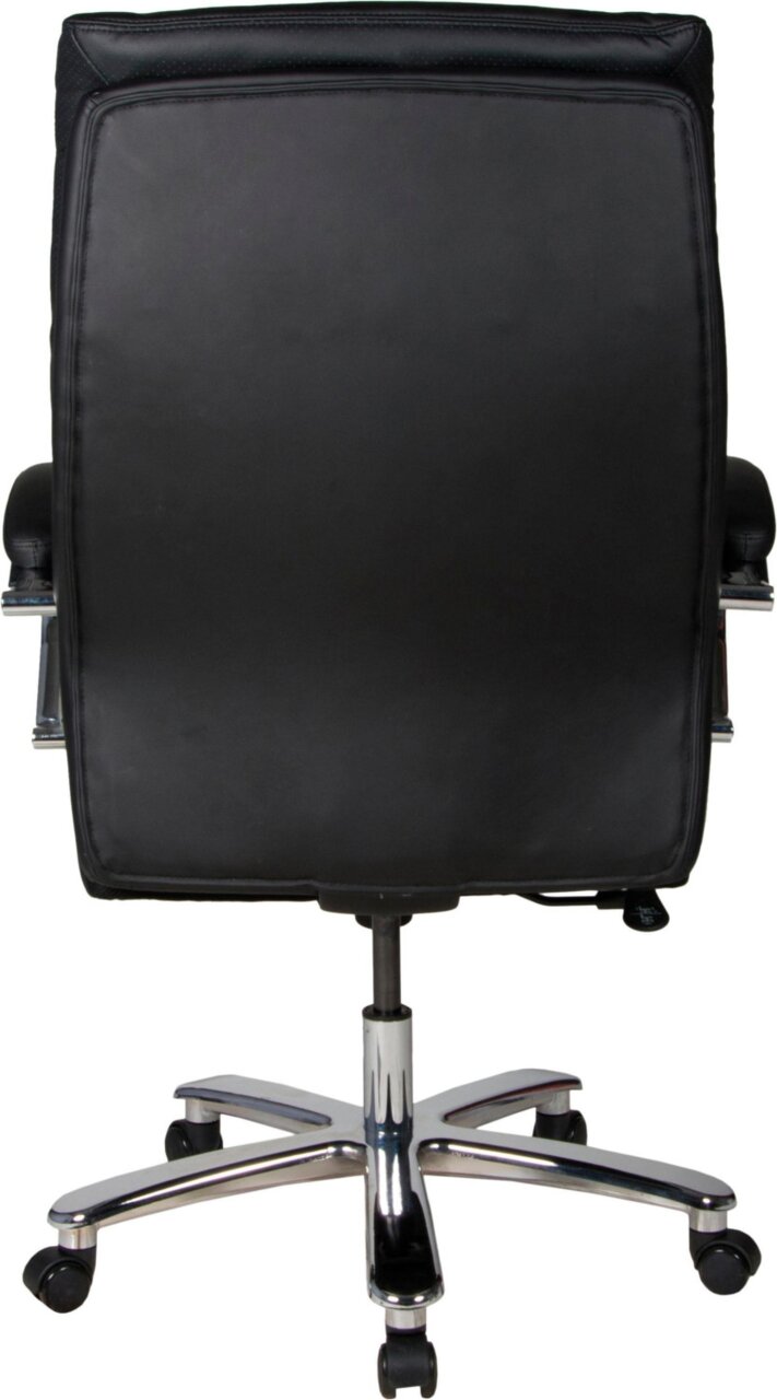 Rückansicht eines schwarzen Chefsessels mit verchromtem Fußkreuz und Rollen.