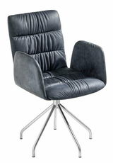 Moderner Sessel mit dunkelgrauem Stoffbezug und Metallbeinen, seitliche Perspektive