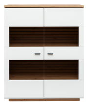 Frontansicht eines modernen Highboards mit weißen Türen und Holzdetails, zwei offenen Regalfächern und schwarzen Griffen.