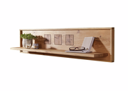 Wandboard aus Holz mit dekorativen Elementen, seitliche Perspektive